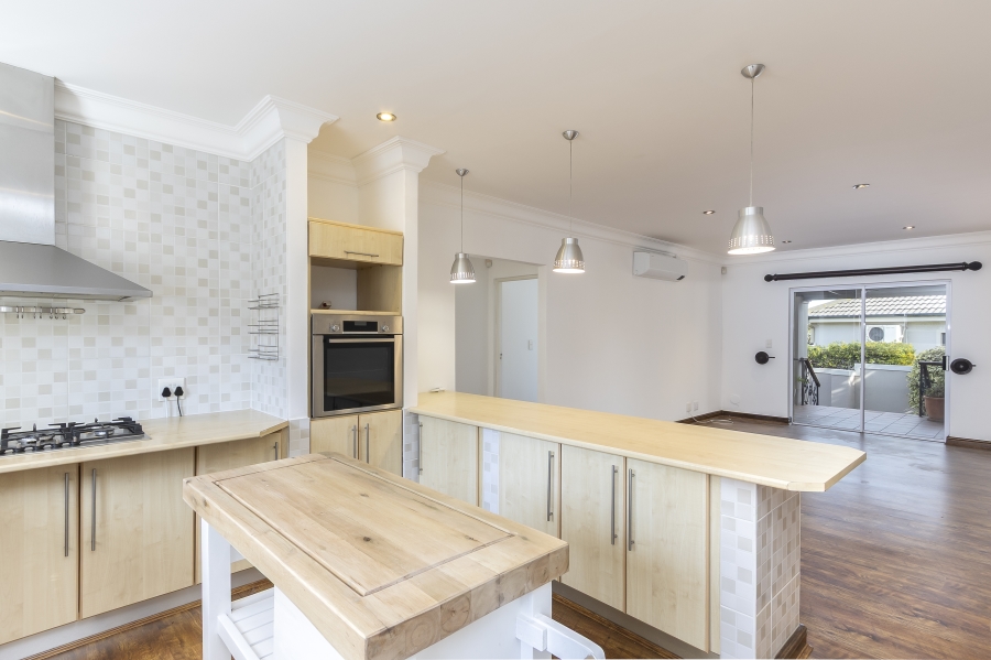 To Let 3 Bedroom Property for Rent in Fernwood Western Cape
